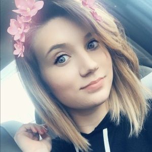 Meet your Posher, Kaylee